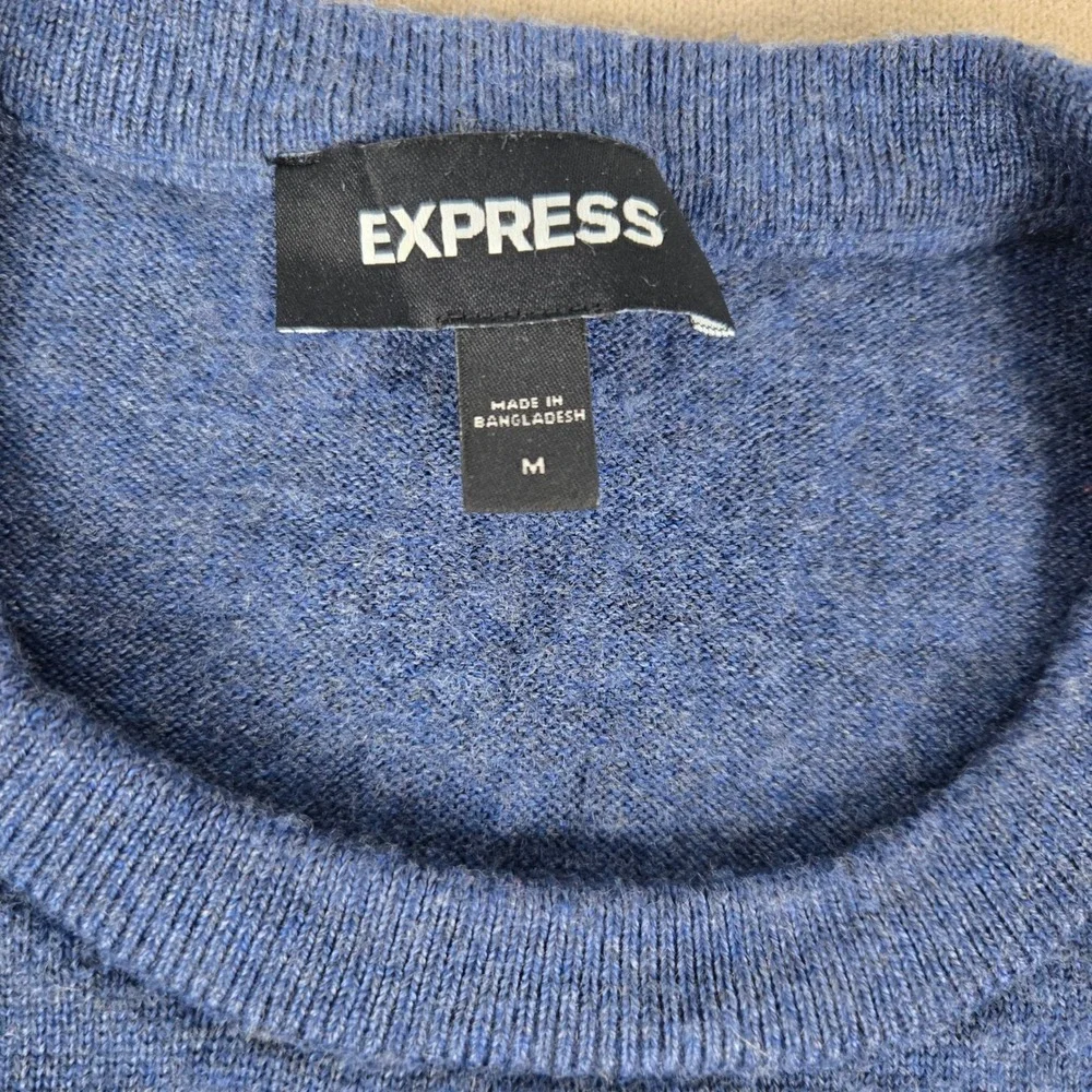 Express Mens Blue 100% Merino Wool Crew Neck Sweater ID 6077 Size M